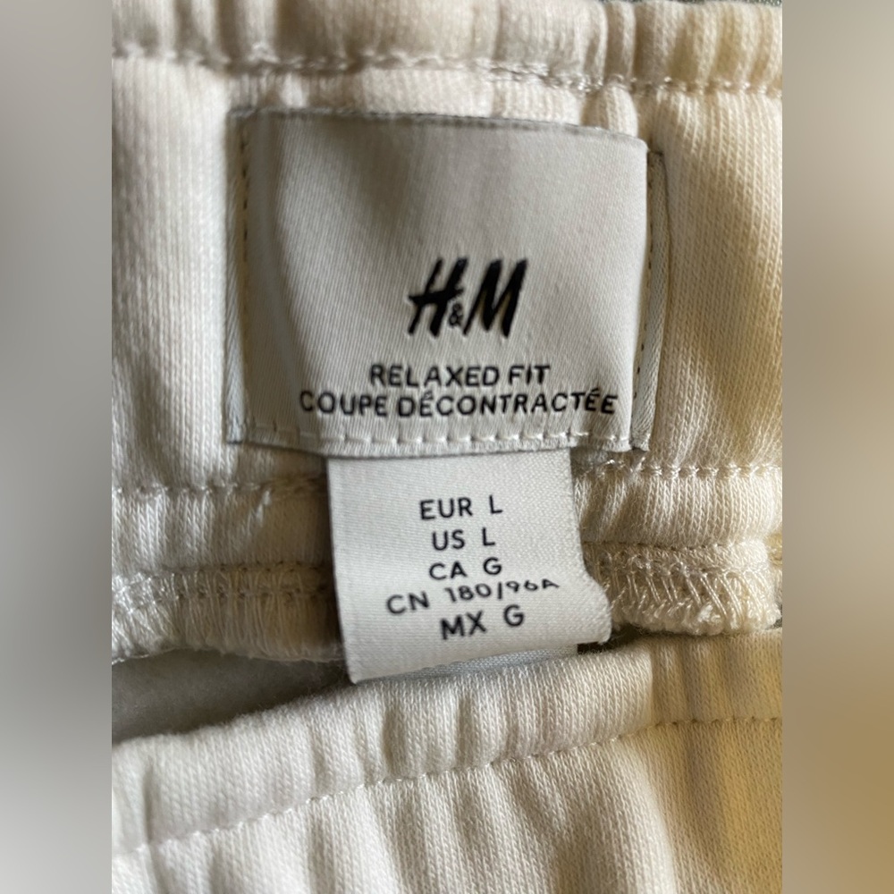 H&M Cream Sweatpants Relaxed Fit Joggers - Picture 7 of 7